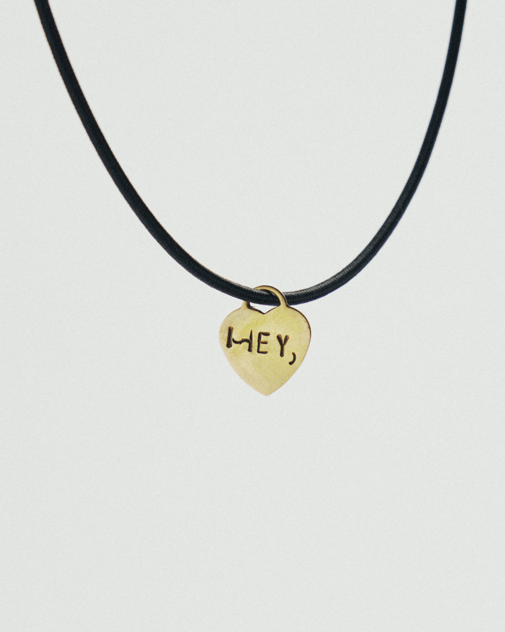 BOSSY JEWEL THERAPY x HEY | Magnetic Choker + Heart